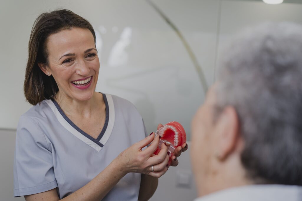 Pacientes clínica dental en San Sebastián de los Reyes | Clínica Dental Fernández Yáñez